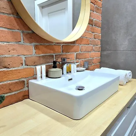 Triapart Urban Garden By Triapart גדנסק