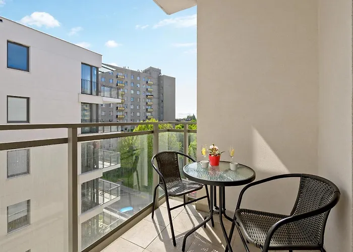 Triapart Urban Garden By Triapart * 格但斯克