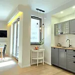 Triapart Urban Garden By Triapart 아파트 *
